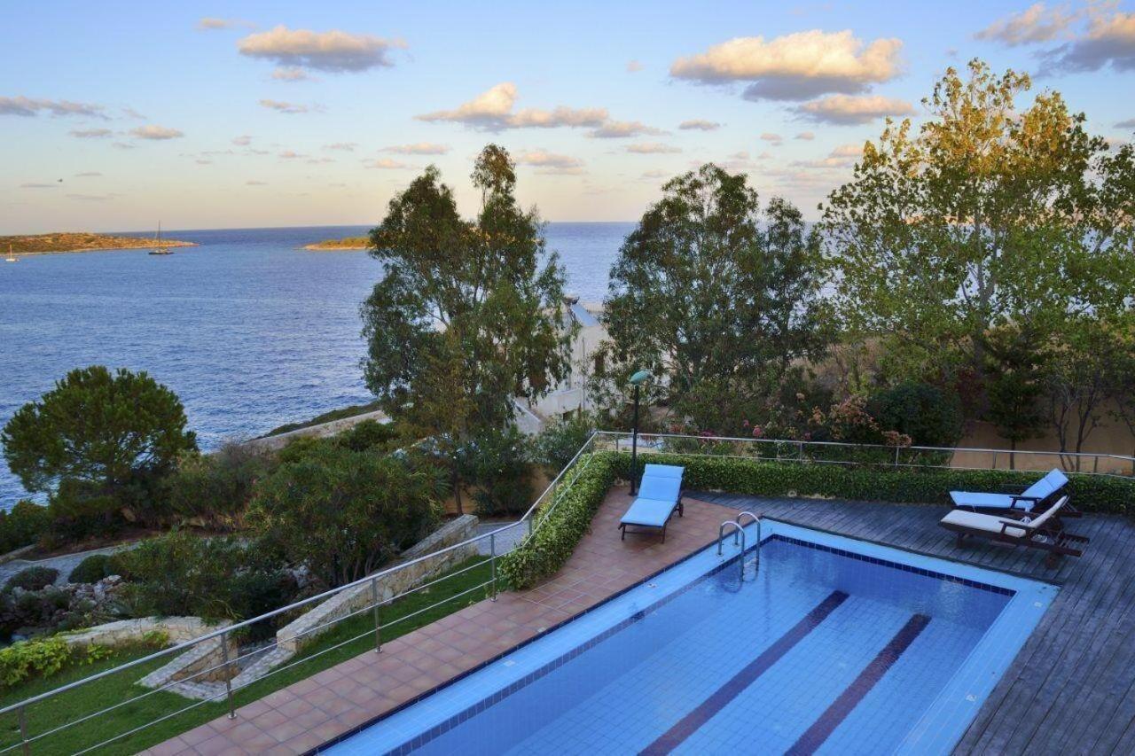 Daphne By The Sea Villa *