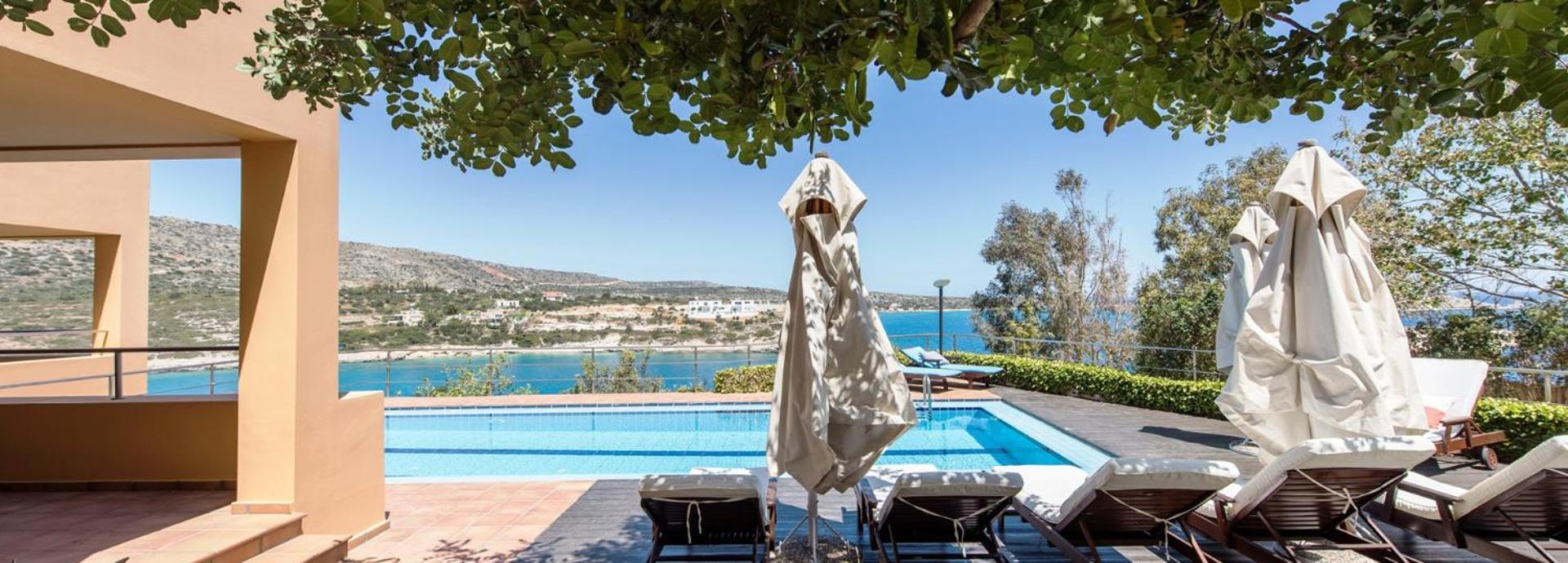 Villa Daphne By The Sea *