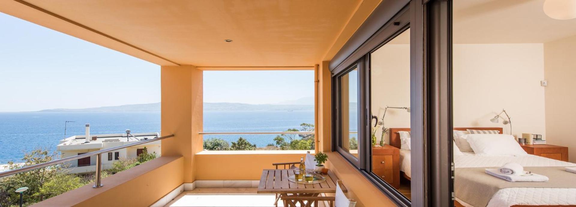 Villa Daphne By The Sea *